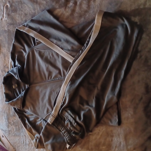 XERSION MENS SIZE SMALL JUMPSUIT - Picture 2 of 10